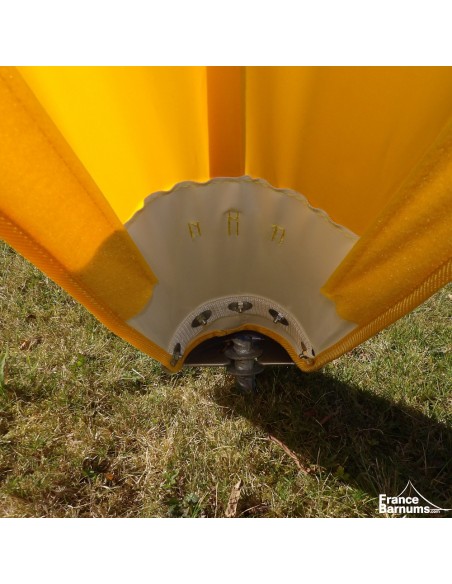 Intérieur sabot d'arrimage tente étoile jaune de 22m x 14m