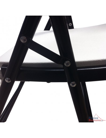 structure chaise haute pliante blanche