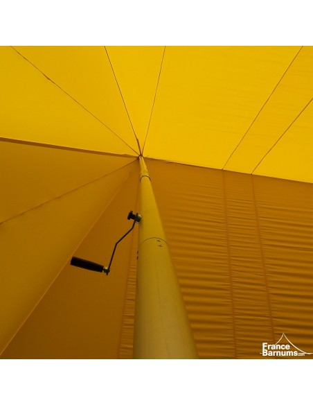 Mât avec manivelle tente étoile jaune 14 x 9m